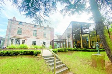 Moat Brae in sale shock