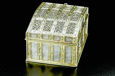 Last chance for all to see Queens casket