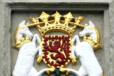 Where to see heraldic features in the region