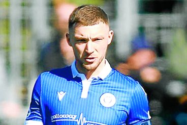 Skipper’s back for play-off quest