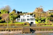 A fine example of Art Deco living