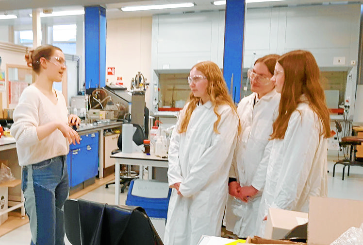 Behind the scenes at uni labs