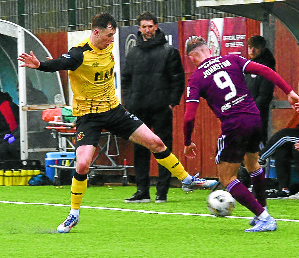 Comeback keeps Athletic in the mix