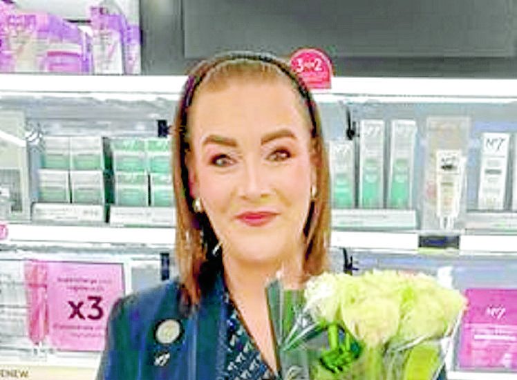 Beauty advisor recognised for community work