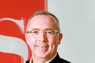 Insurance broker marks ten years